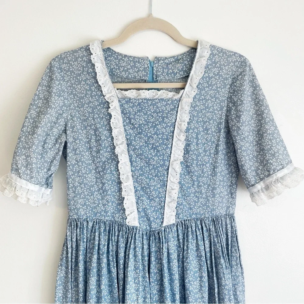 VINTAGE prairie dress cottagecore floral maxi renaissance Yellowstone country